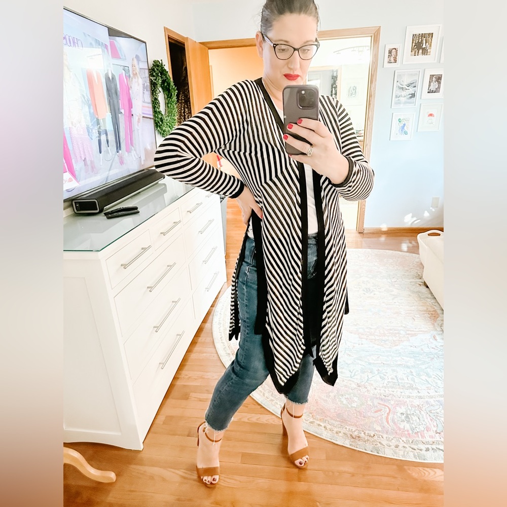 Black & white cardigan